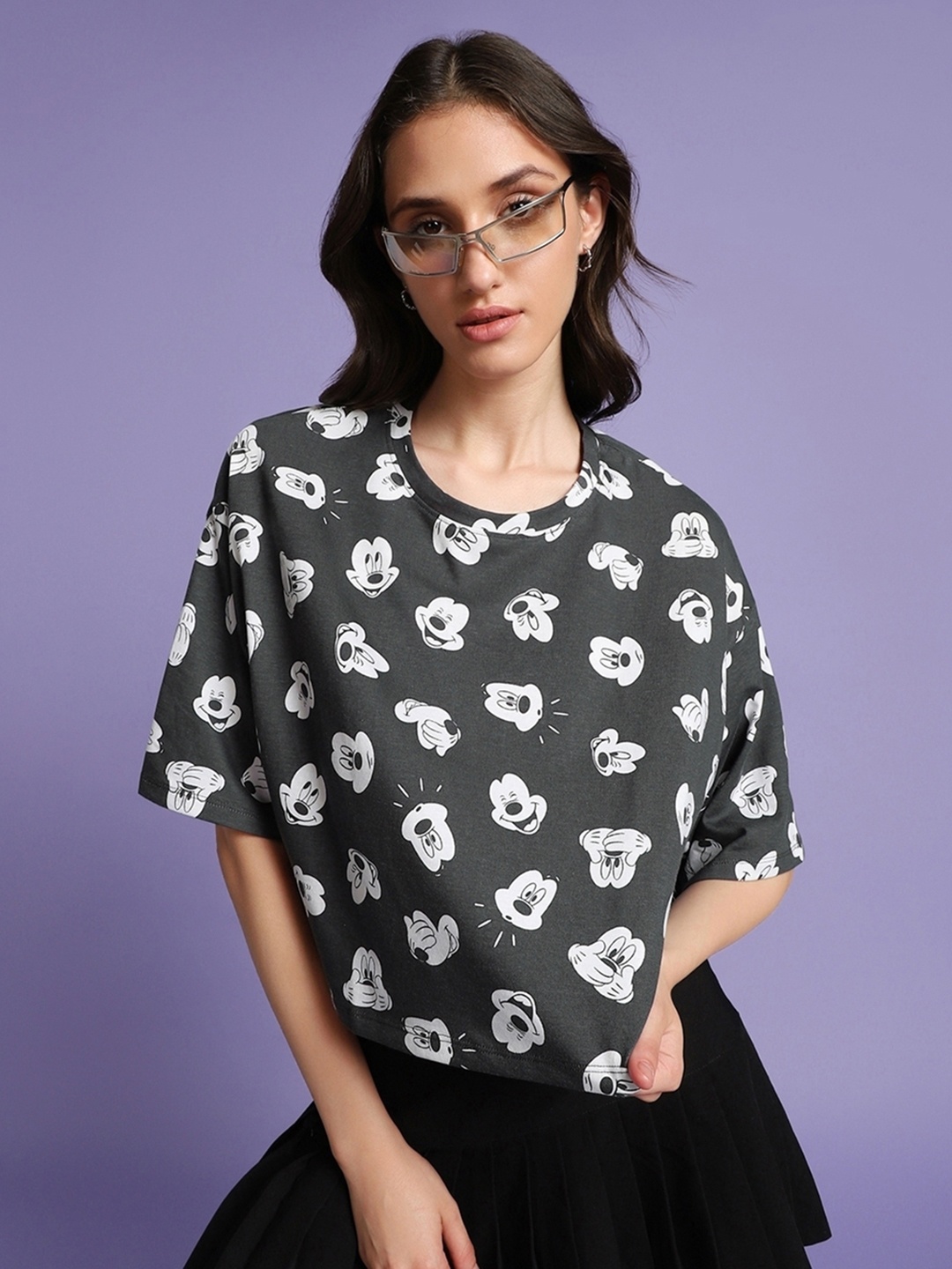 

Bewakoof Official Disney Merchandise Mickey Mouse Cotton Oversized T-shirt, Grey