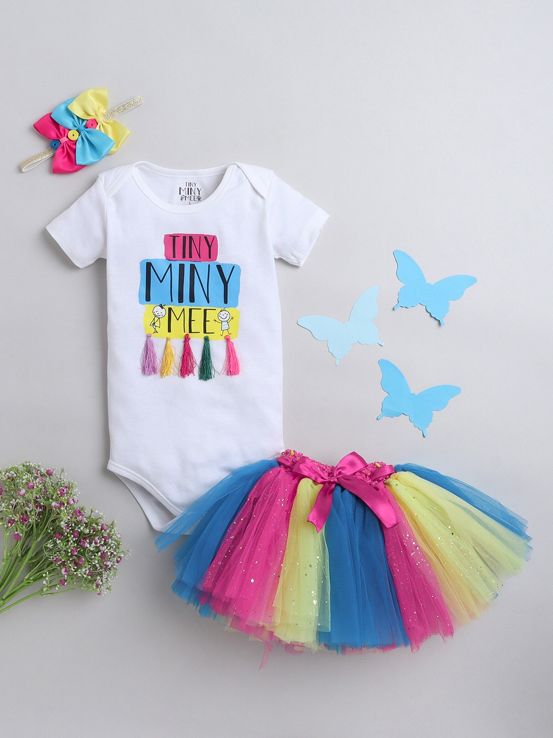 

TINY MINY ME Infants Girls Typography Printed Embellished Top With Skirt, White