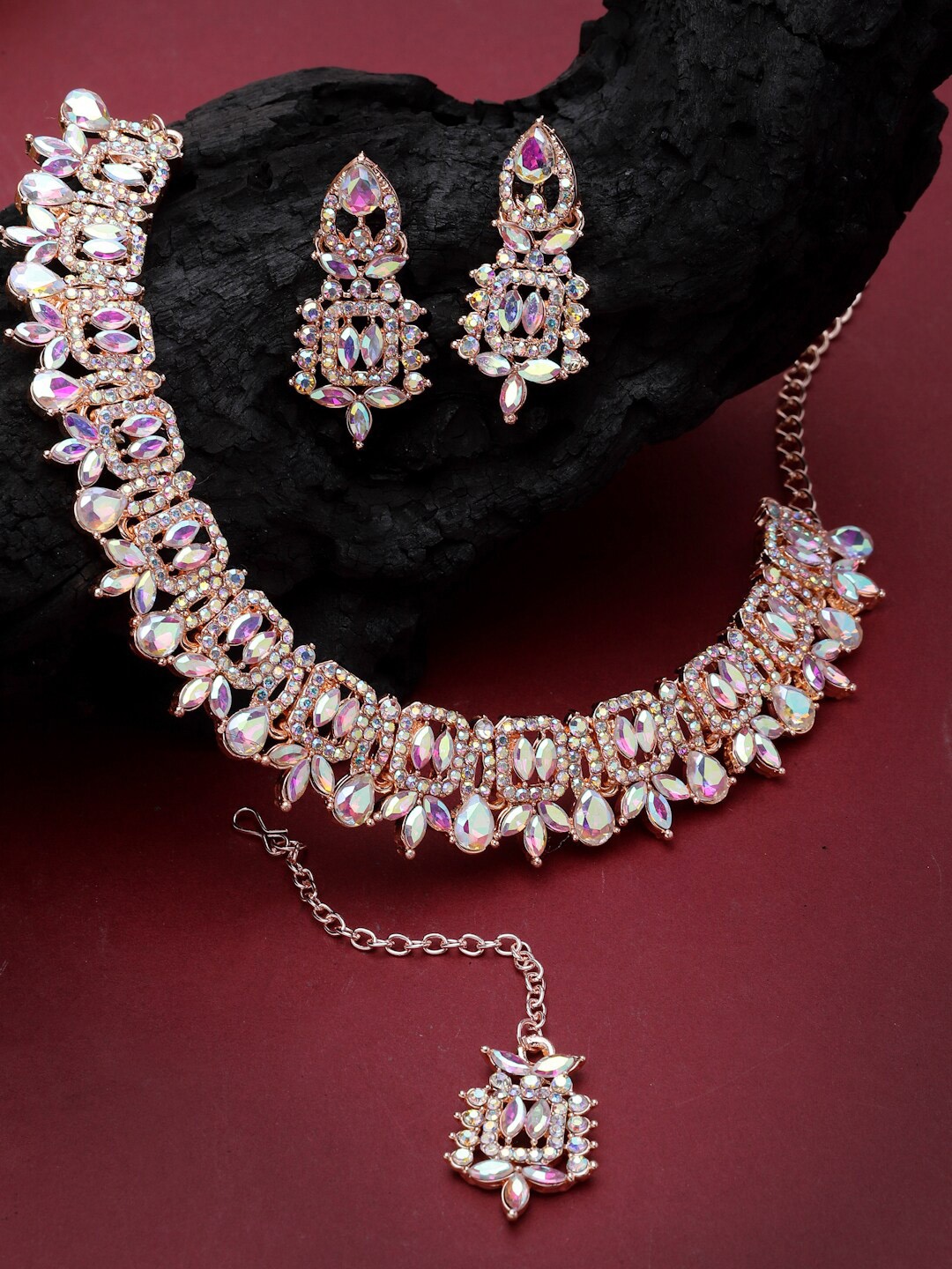 

Sukkhi Rose-Gold Plated Stone Studded Necklace Jewellery Set