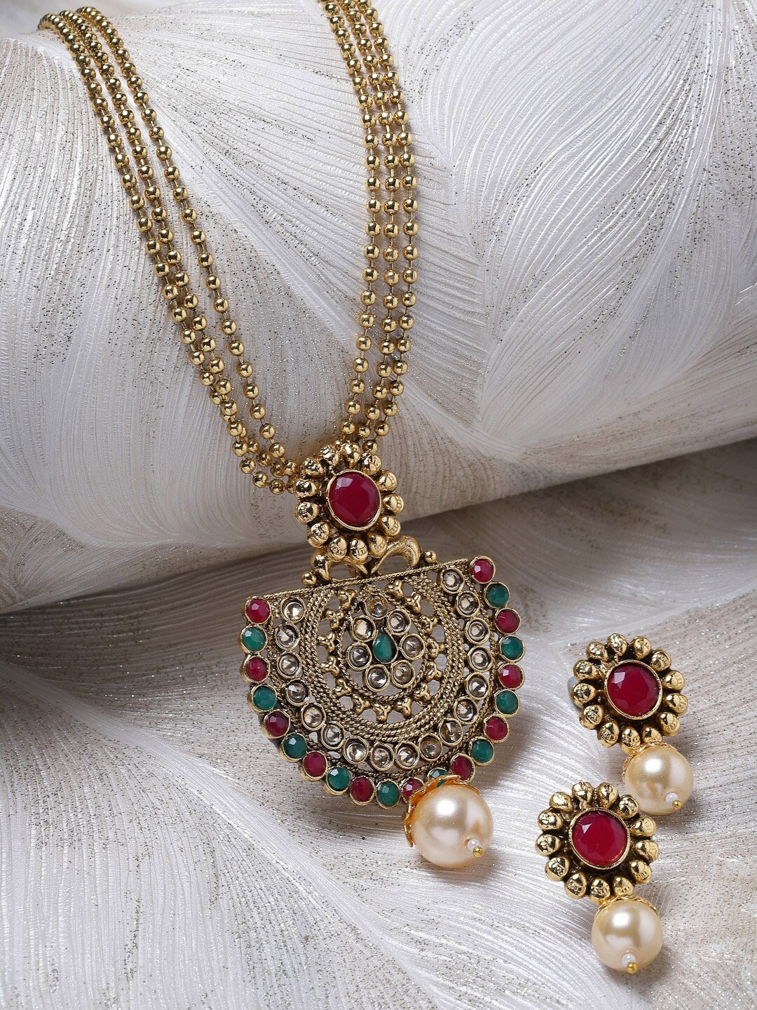 

Sukkhi Gold-Plated Stone Studded & Beaded Jewellery Set