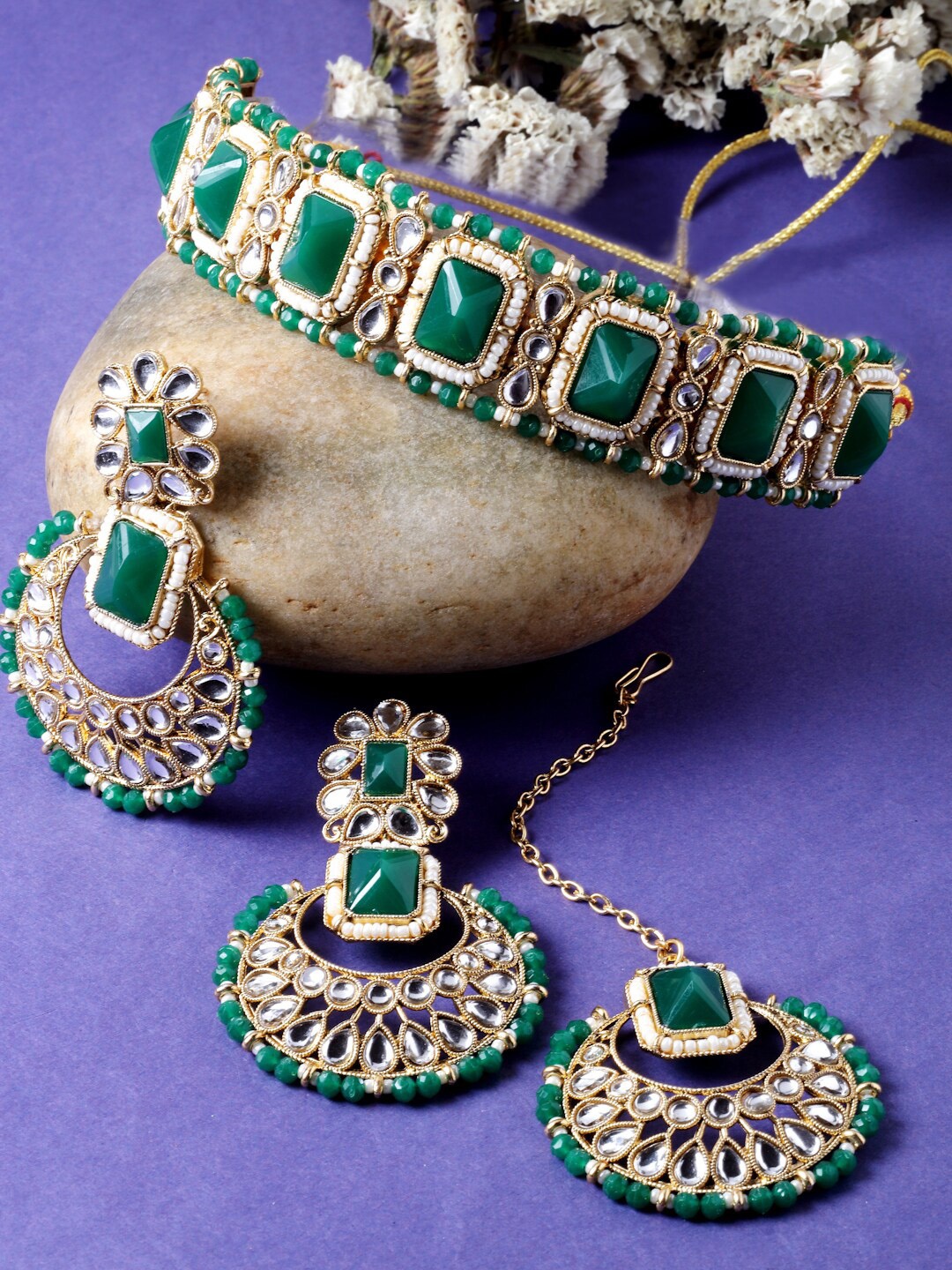 

Sukkhi Gold-Plated Kundan-Studded Jewellery Set, Green