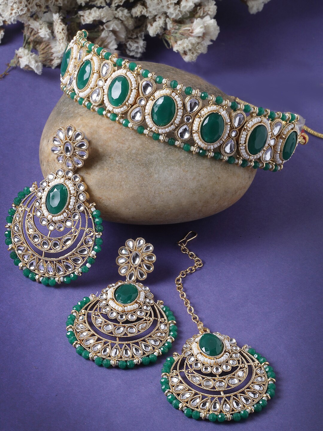 

Sukkhi Gold-Plated Kundan-Studded & Beaded Jewellery Set