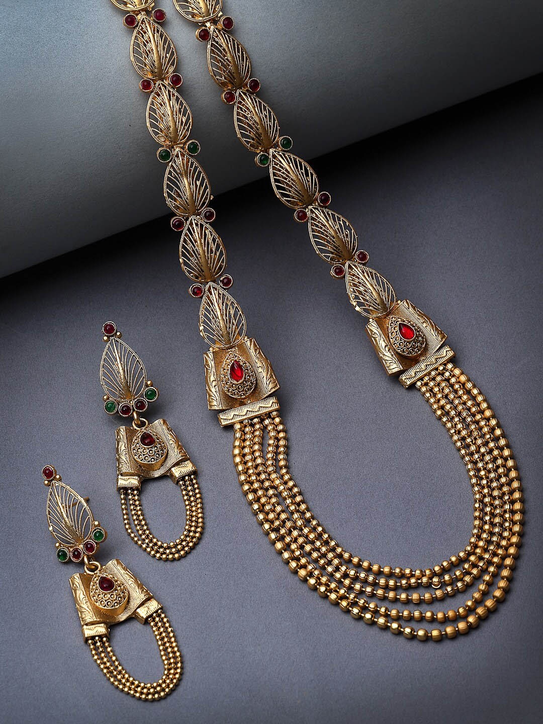 

Sukkhi Gold Plated & Kundan Jewellery Set