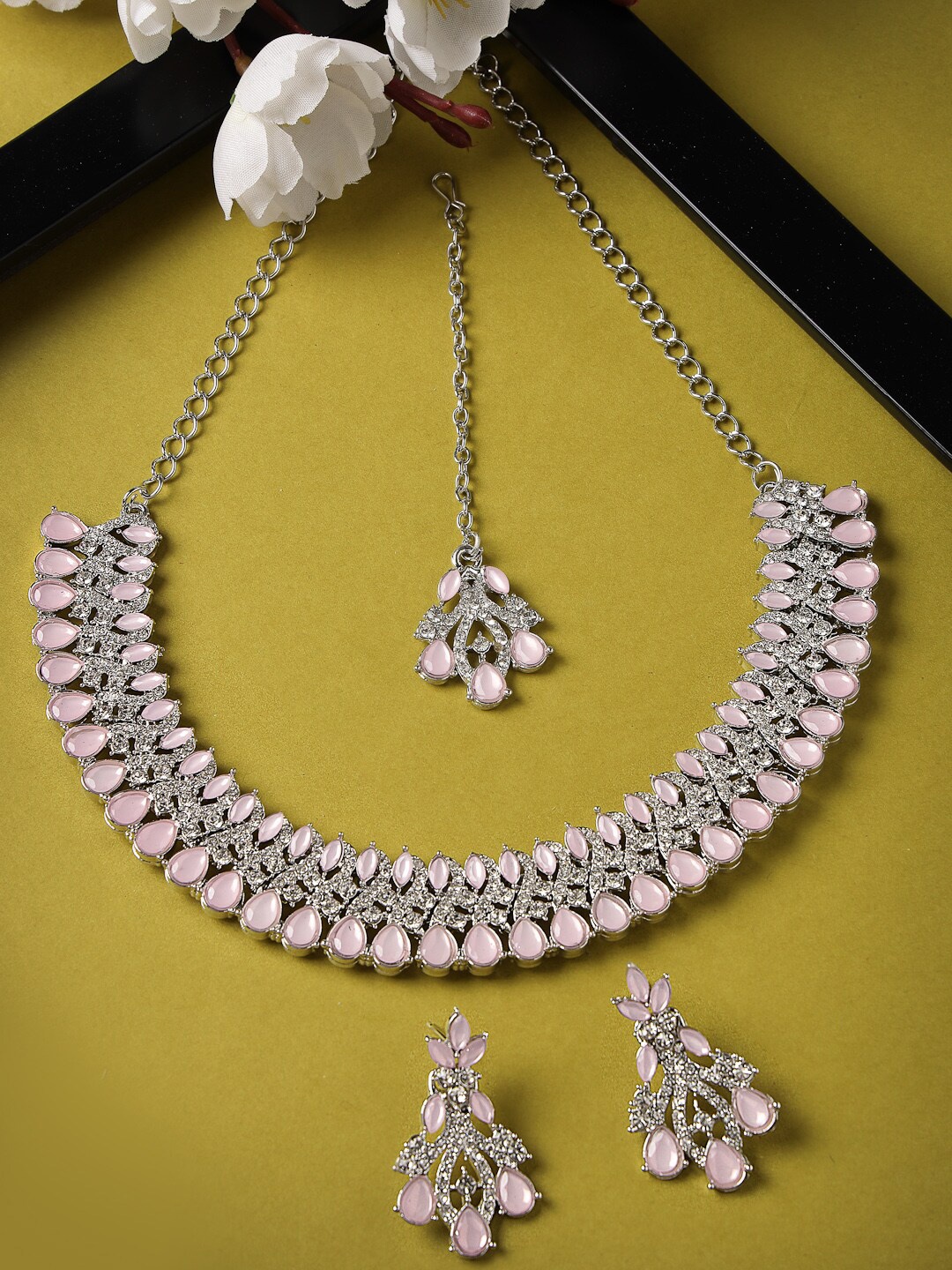 

Sukkhi Rhodium-Plated American Diamond -Studded Necklace With Earrings And Maang Tika, Silver