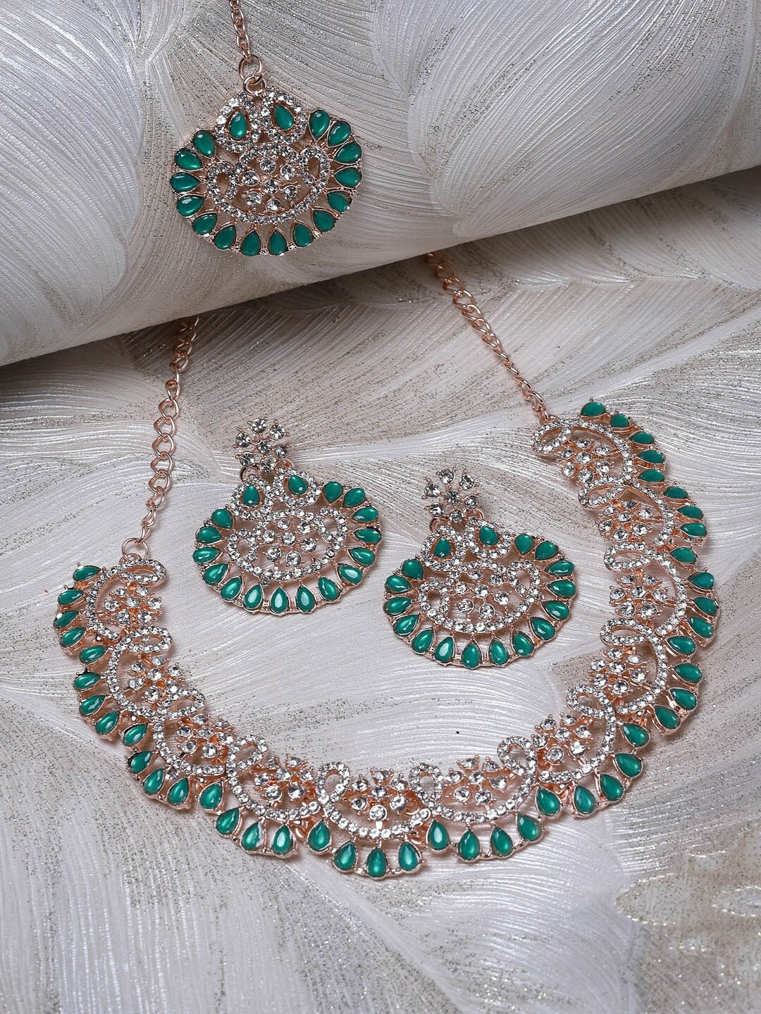 

Sukkhi Gold-Plated AD Stone-Studded & Beaded Jewellery Set, Green