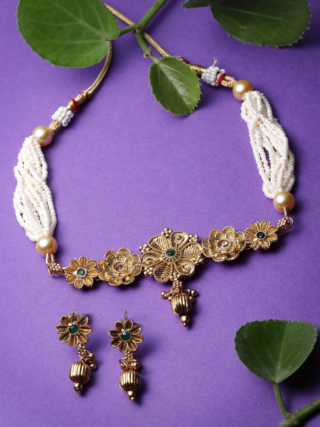 Sukkhi Astonish Gold-Plated Stone-Studded & Beaded Floral Jewellery Set