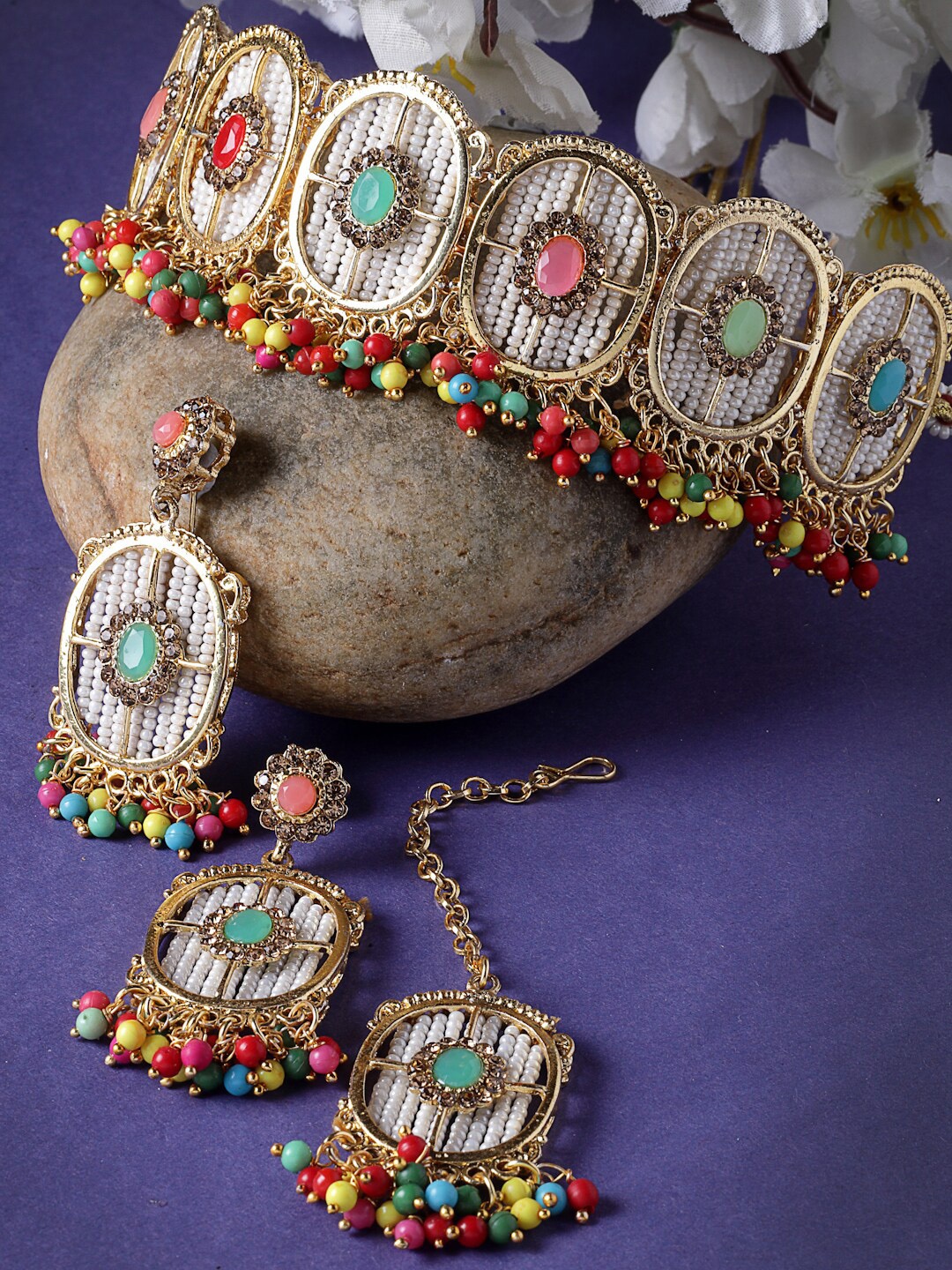 

Sukkhi Charming Circular Gold-Plated Stone-Studded & Pearl Beaded Jewellery Set, Beige