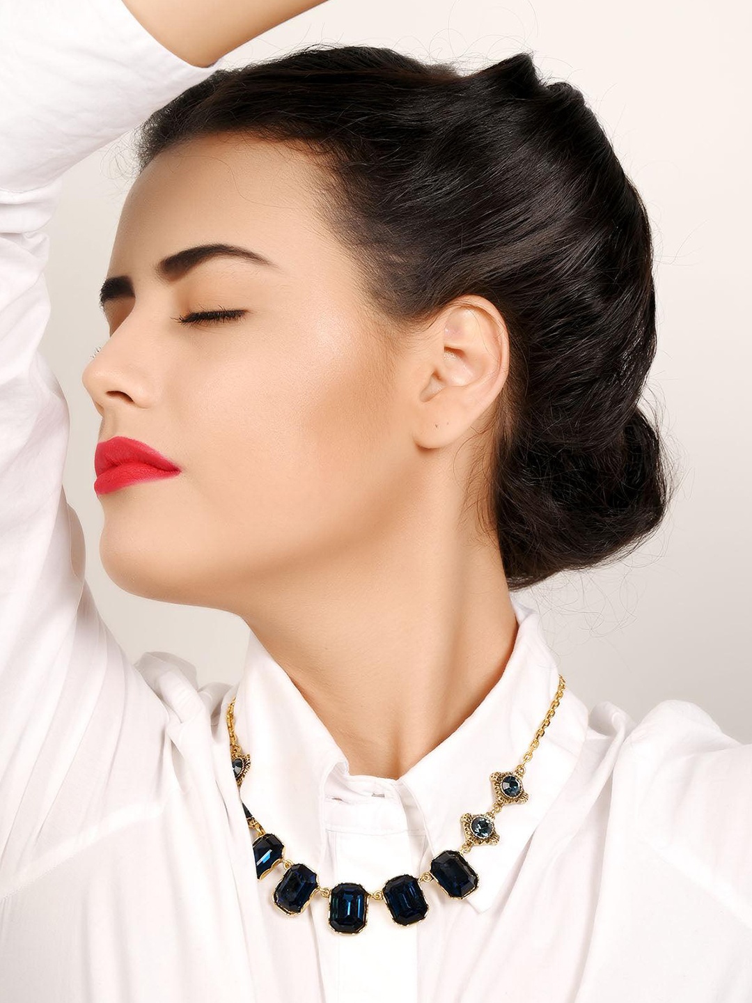 

ODETTE Gold-Plated Rhinestones Necklace