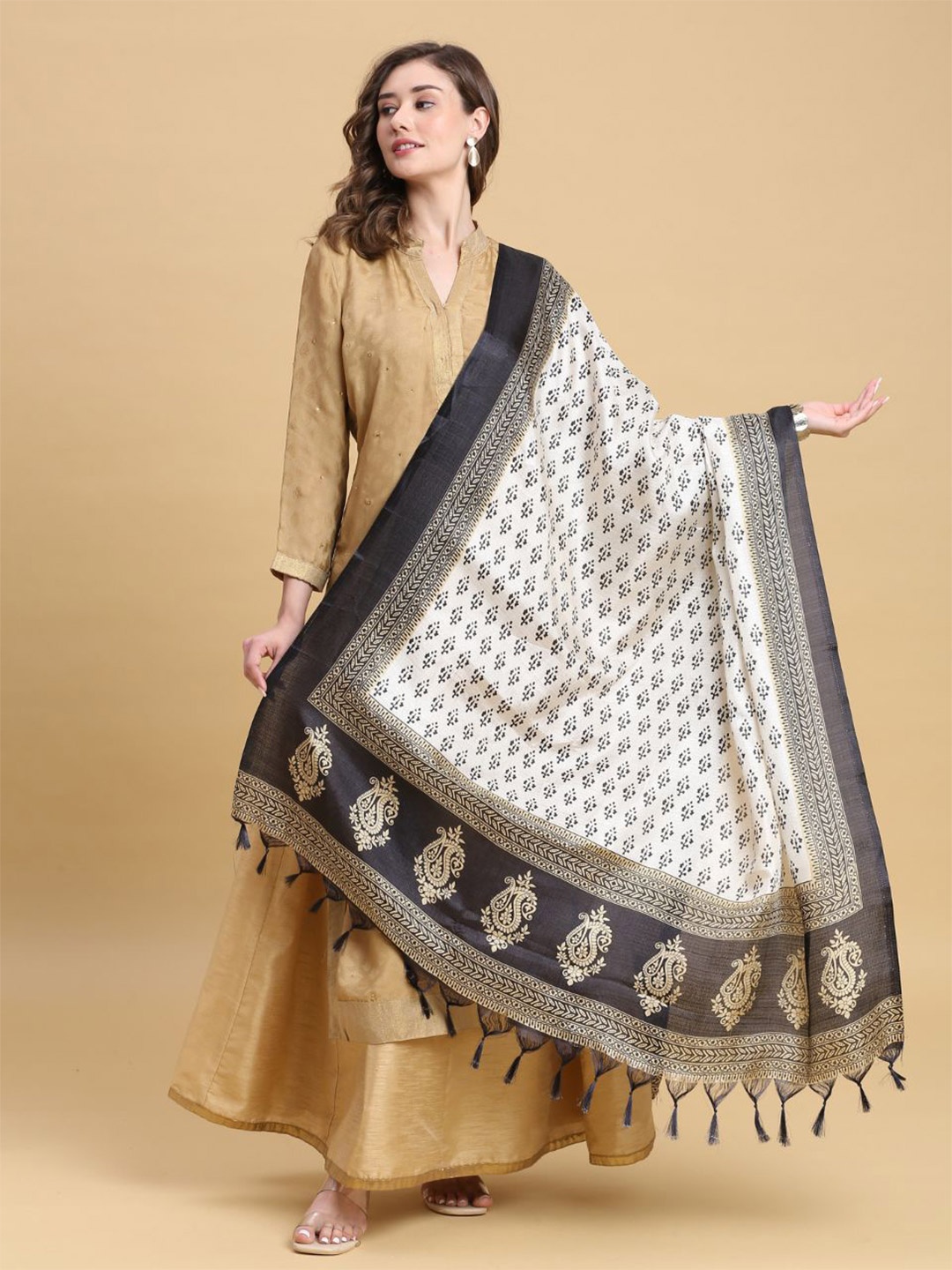 

Dupatta Bazaar Ethnic Motifs Printed Dupatta, White