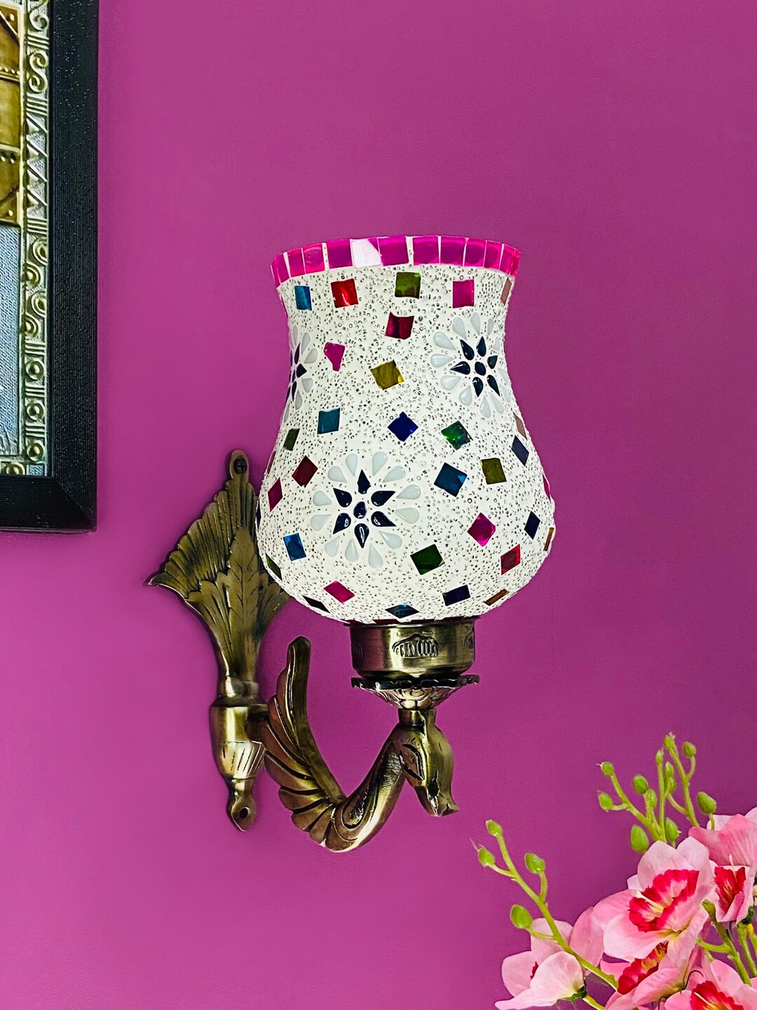 

foziq White & Blue Textured Glass Wall Lamp