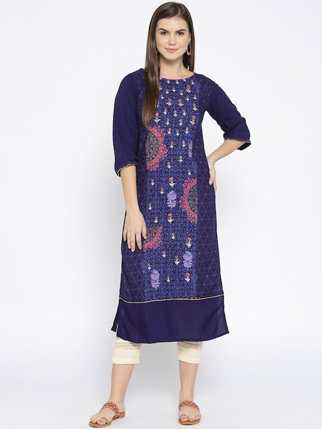 

Span Ethnic Motifs Printed Round Neck Straight Kurta, Purple