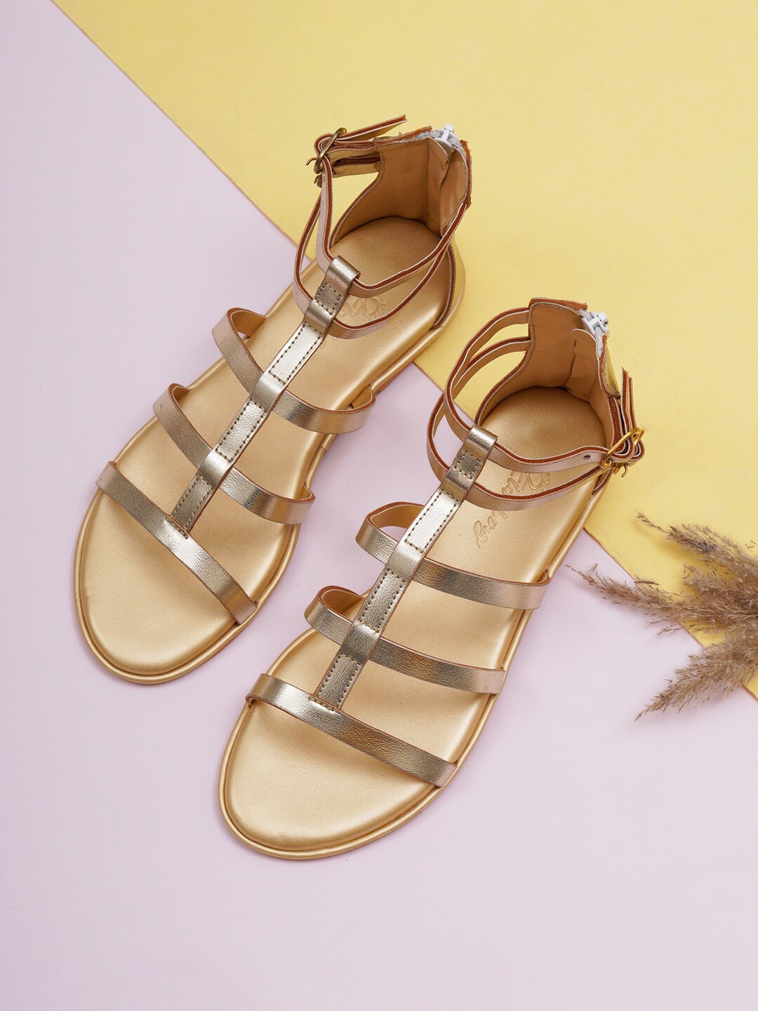 

ELANBERG Strappy Open Toe Gladiators, Gold