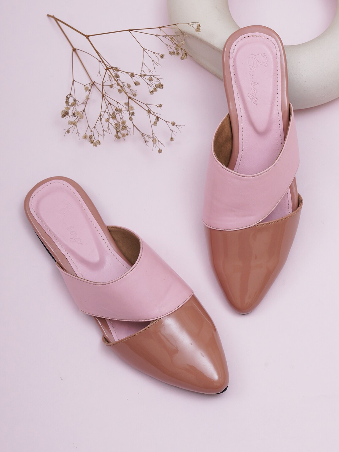 

ELANBERG Colourblocked Pointed Toe Mules, Pink