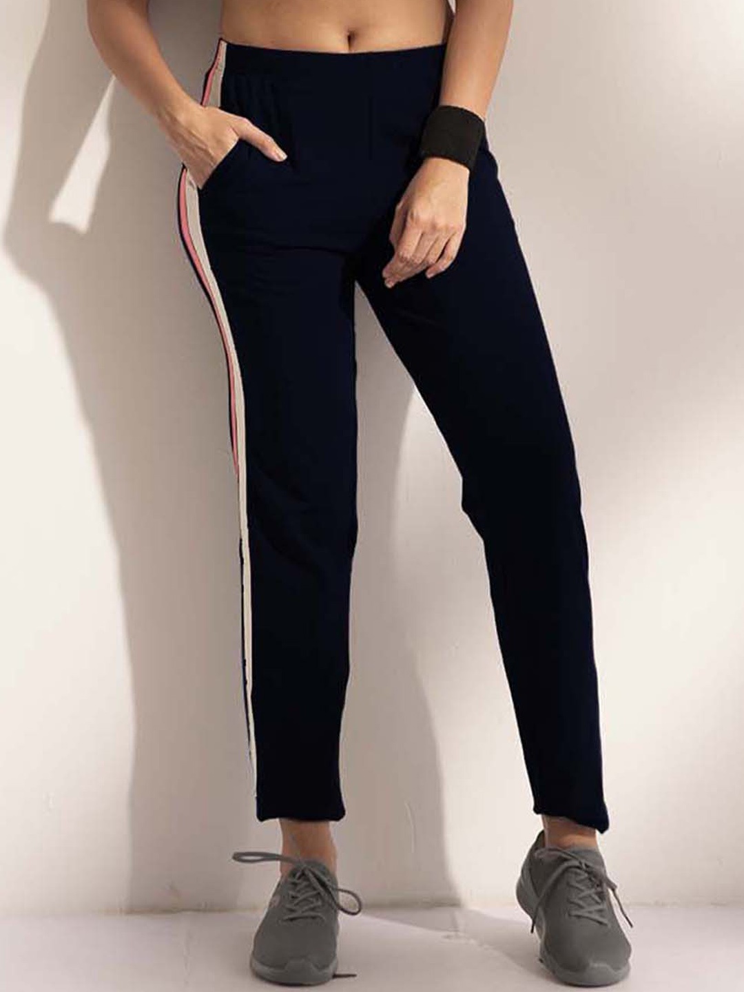

LYRA Women Anti Odour Cotton Relaxed-Fit Track Pants, Navy blue