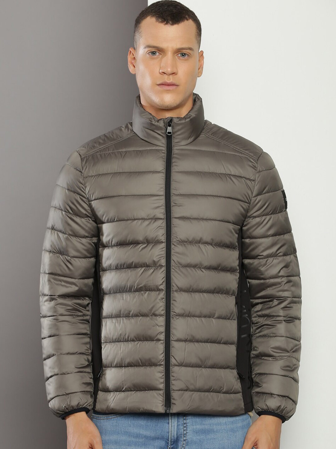 

Calvin Klein Jeans Mock Collar Puffer Jacket, Grey
