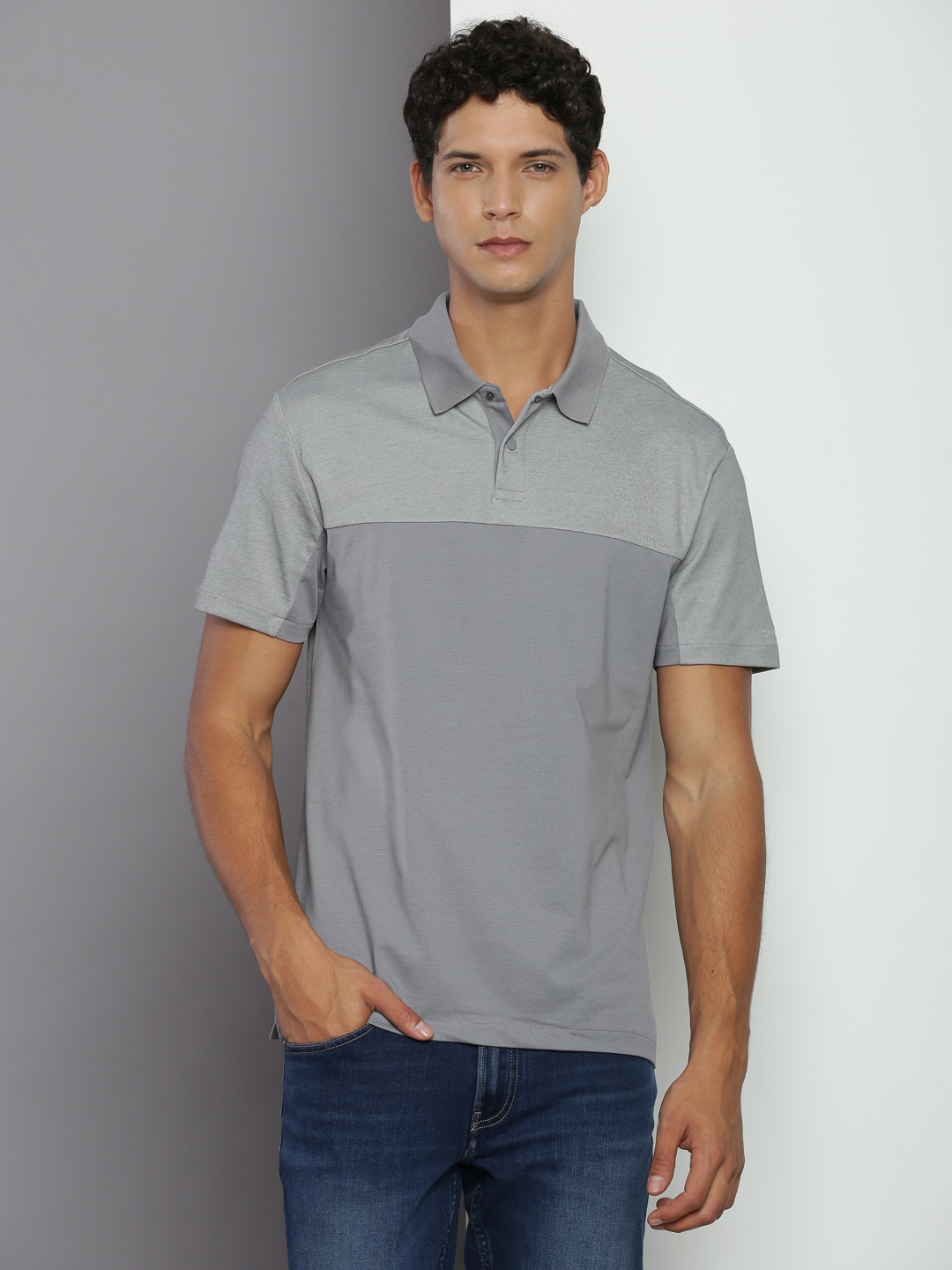 

Calvin Klein Jeans Polo Collar Regular Fit T-shirt, Grey