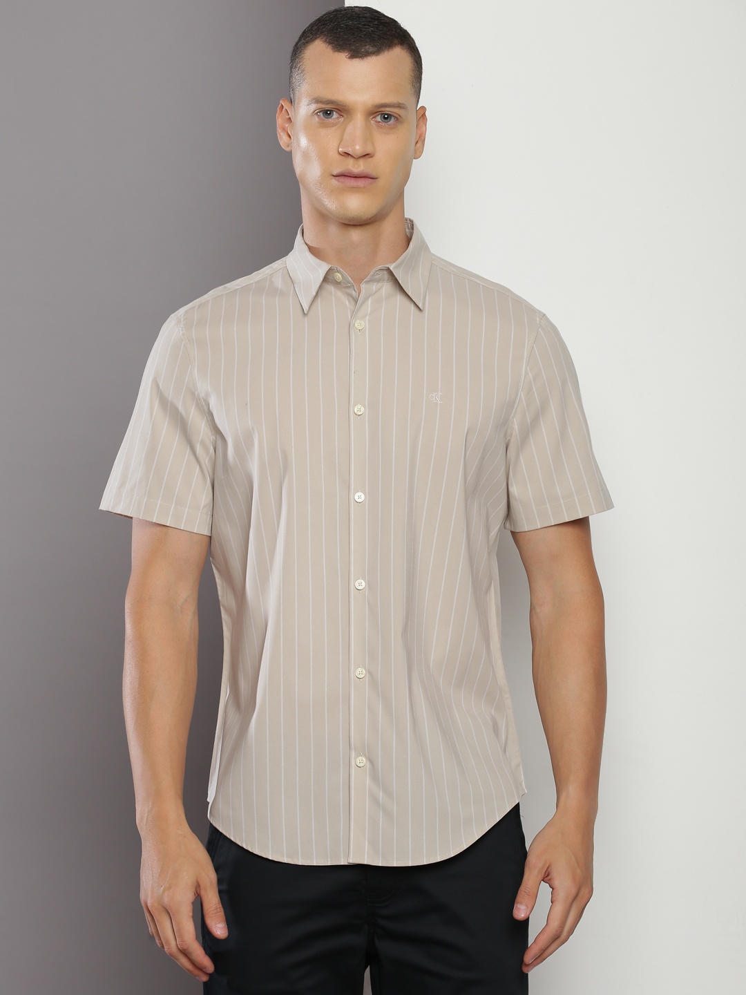 

Calvin Klein Jeans Slim Fit Vertical Stripes Spread Collar Casual Shirt, Beige