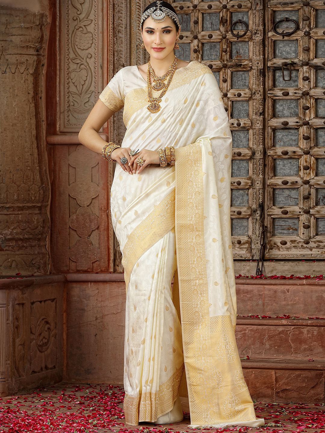 

Mitera Woven Design Art Silk Saree, Cream