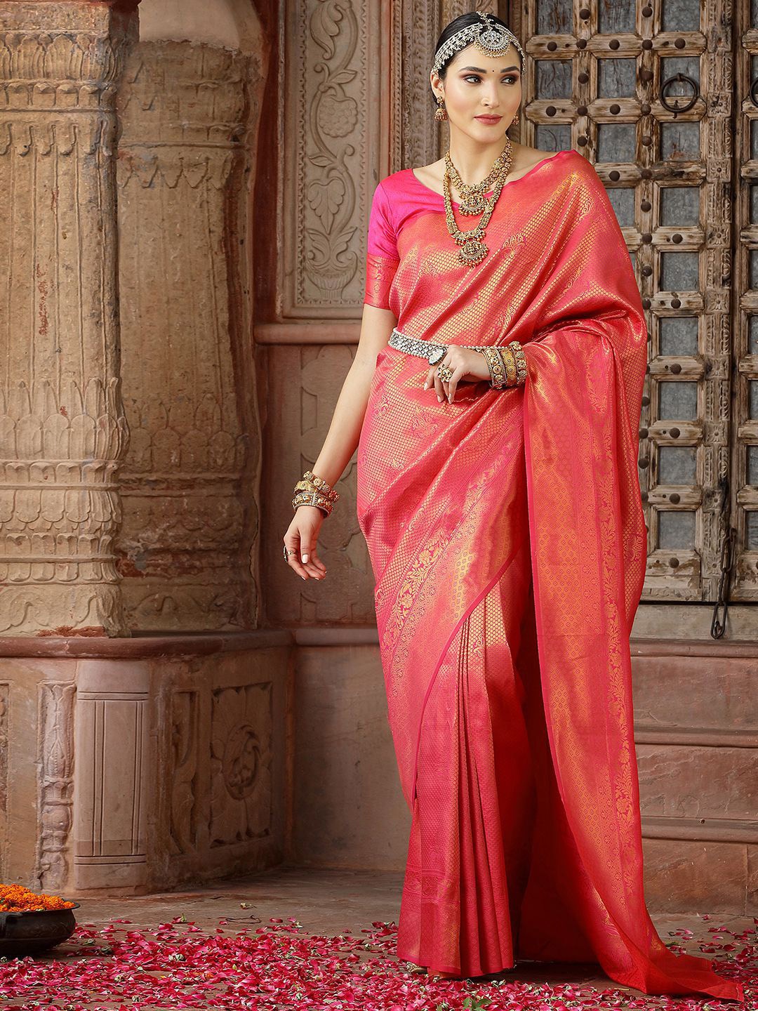 

Mitera Woven Design Art Silk Saree, Pink