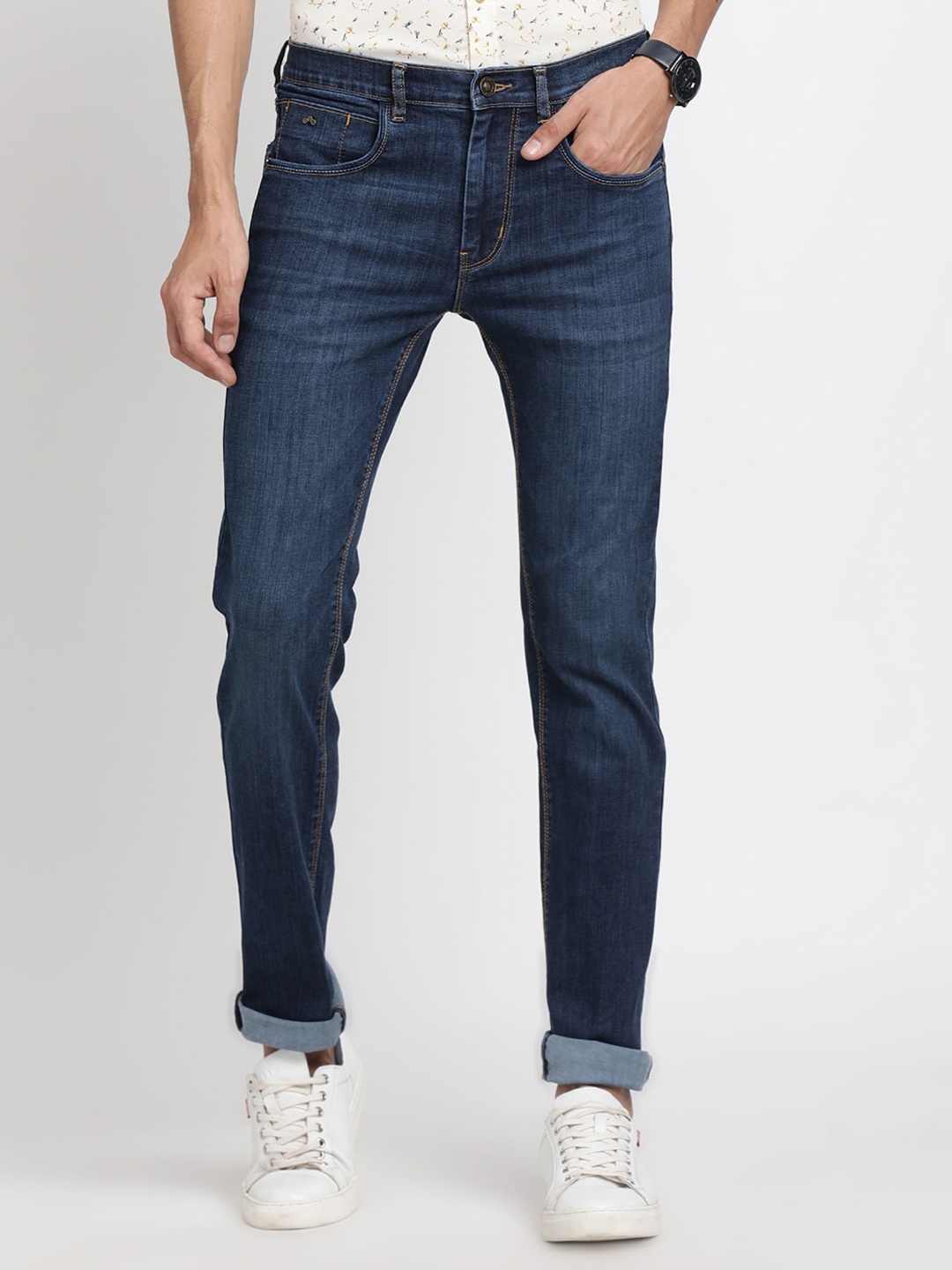 

Turtle Men Narrow Tapered Fit Light Fade Clean Look Stretchable Jeans, Navy blue