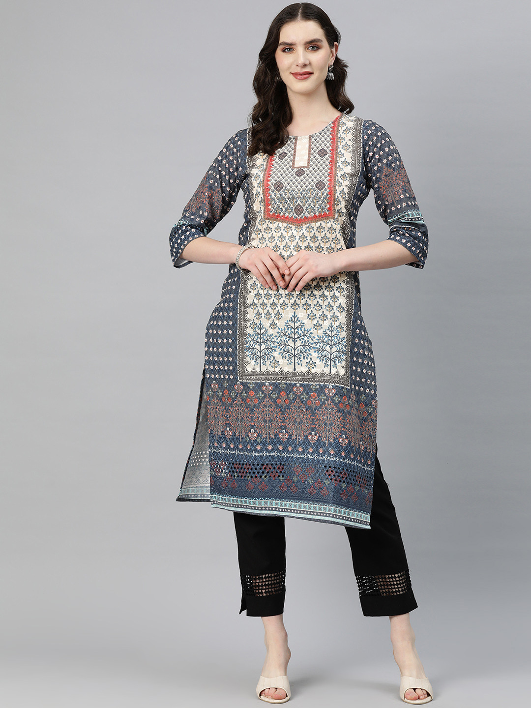 

Readiprint Fashions Women Ethnic Motifs Printed Sequinned Cotton Kurta, Navy blue