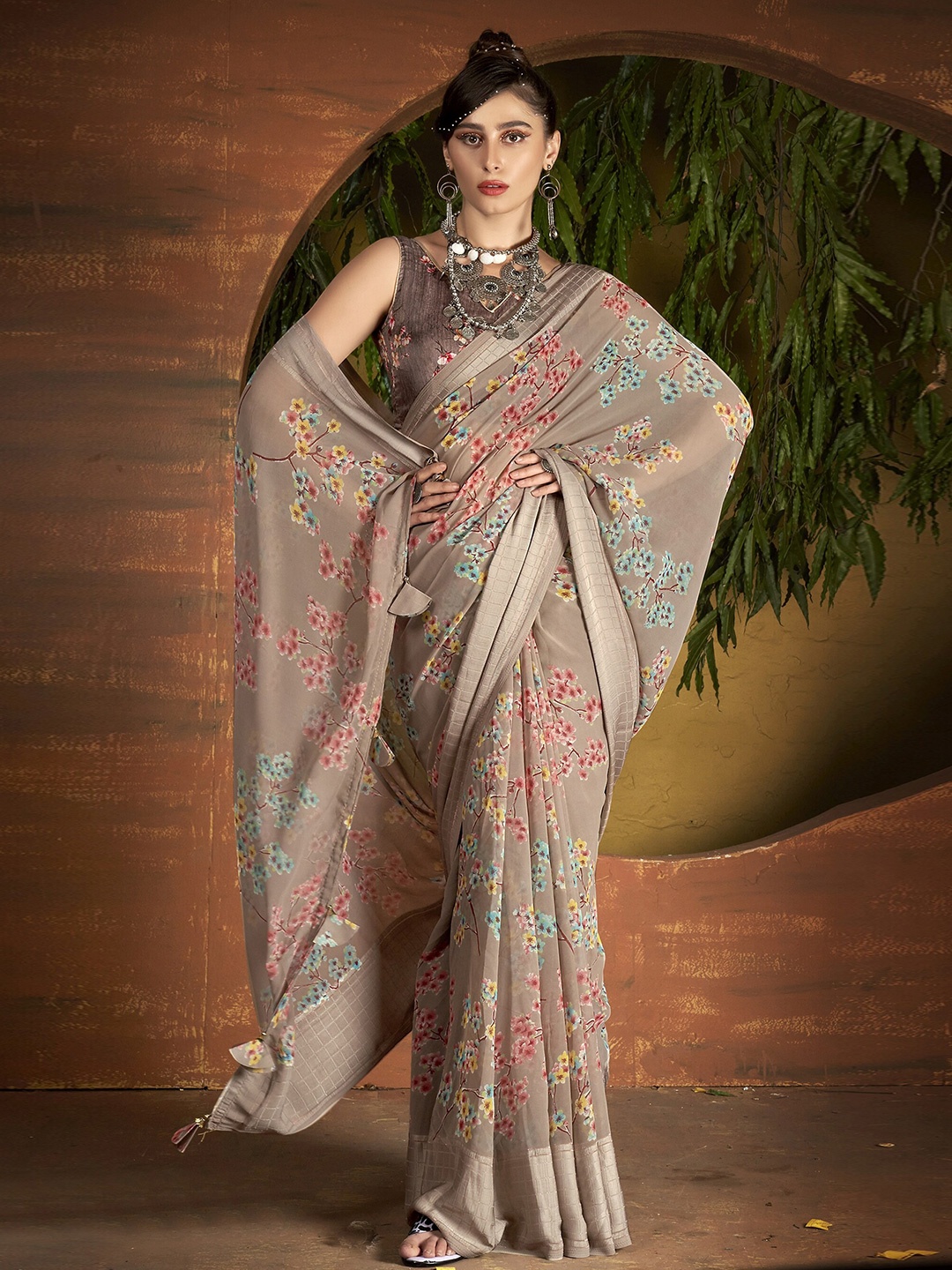 

KALINI Floral Printed Saree, Brown