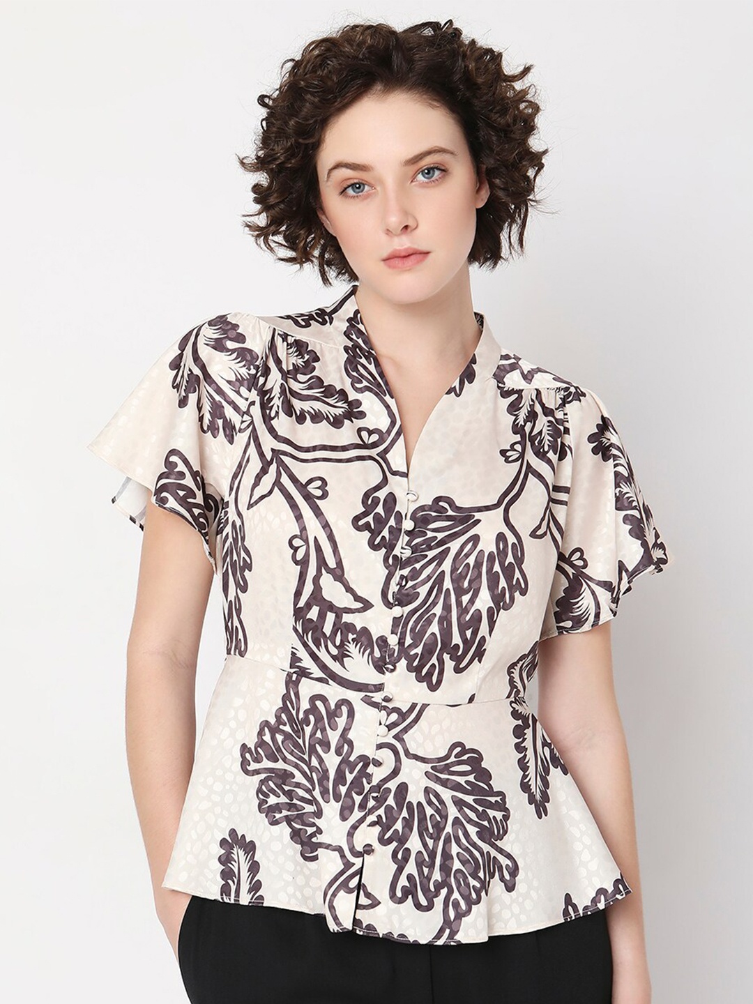 

Vero Moda Floral Printed Flutter Sleeves A-Line Top, Off white
