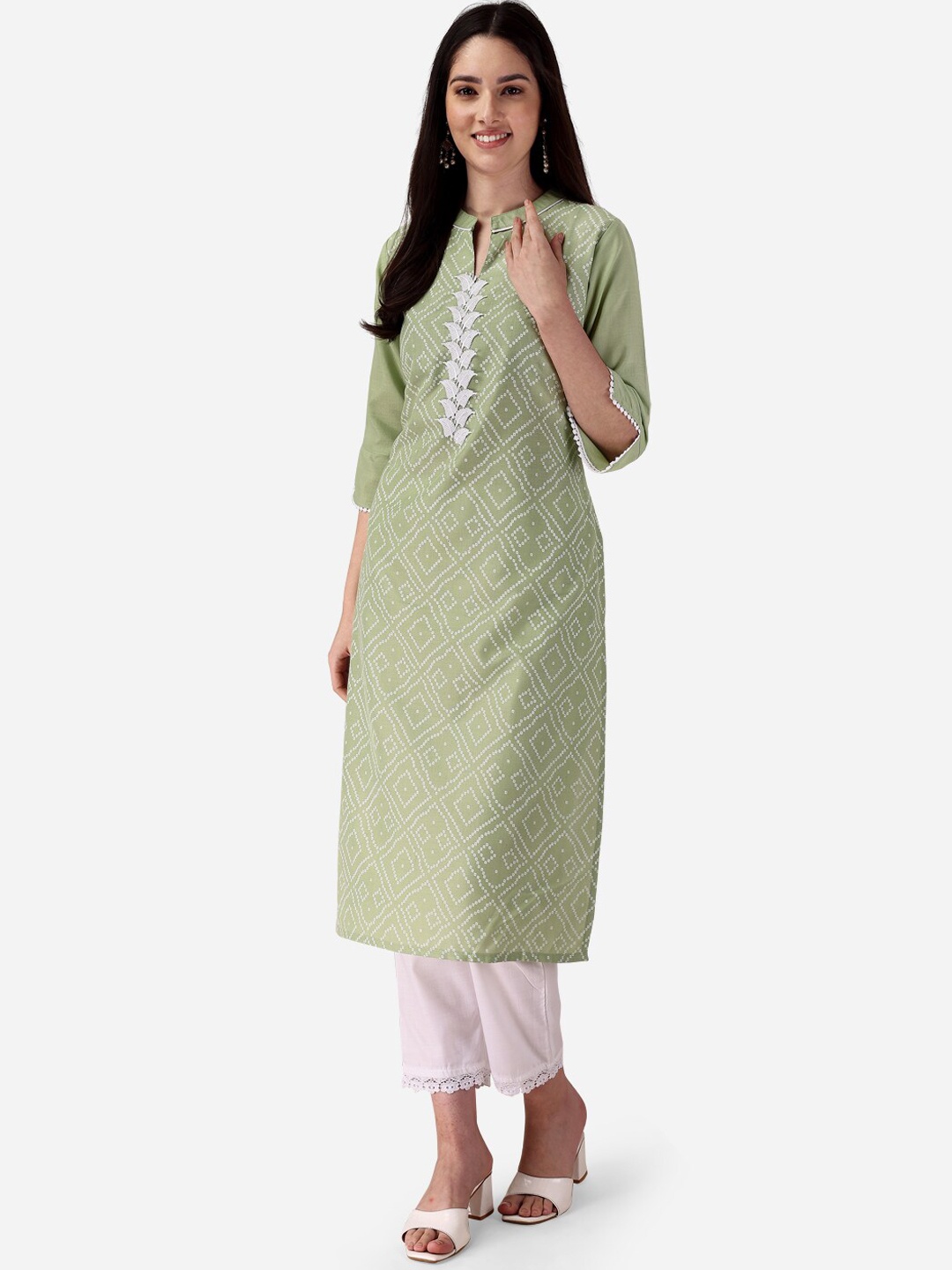 

STYLE SAMSARA Bandhani Printed Regular Kurta with Trousers, Green