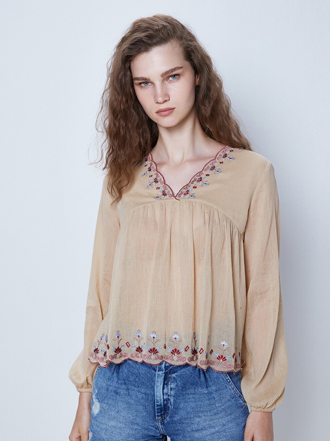 

COVER STORY Beige Embroidered Cotton A-Line Top
