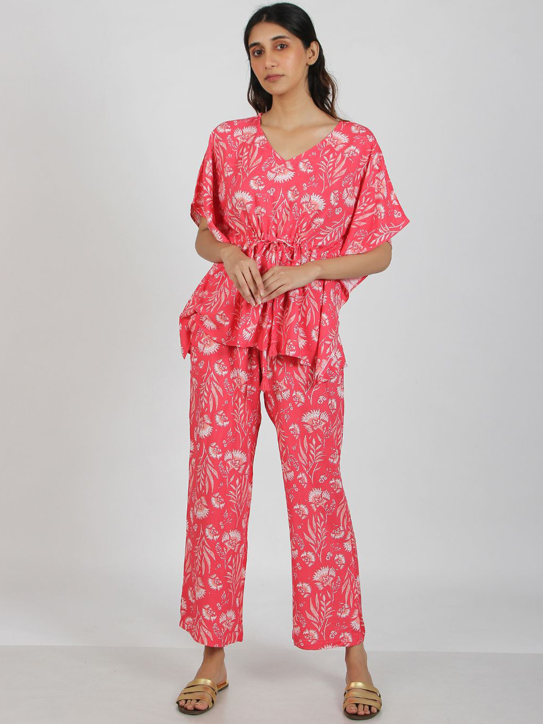 

S&F V-Neck Printed Kaftan Night Suit, Pink