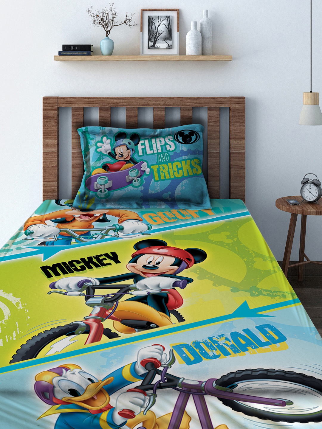 

Disney, Green
