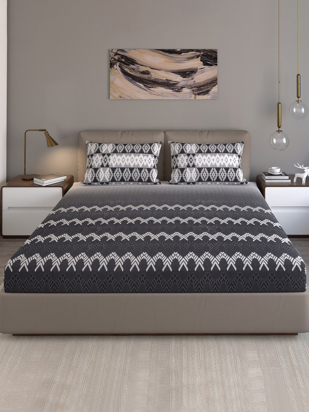 

Monte Carlo Grey & White Abstract Pure Cotton 140 TC King Bedsheet with 2 Pillow Covers