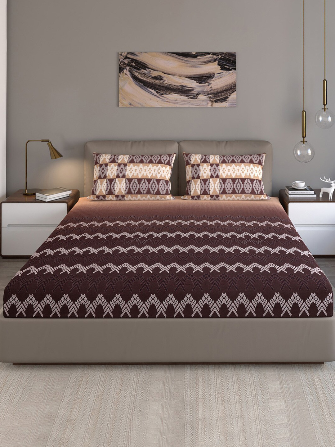 

Monte Carlo Coffee Brown Geometric Pure Cotton 140TC King Bedsheet & 2 Pillow Covers