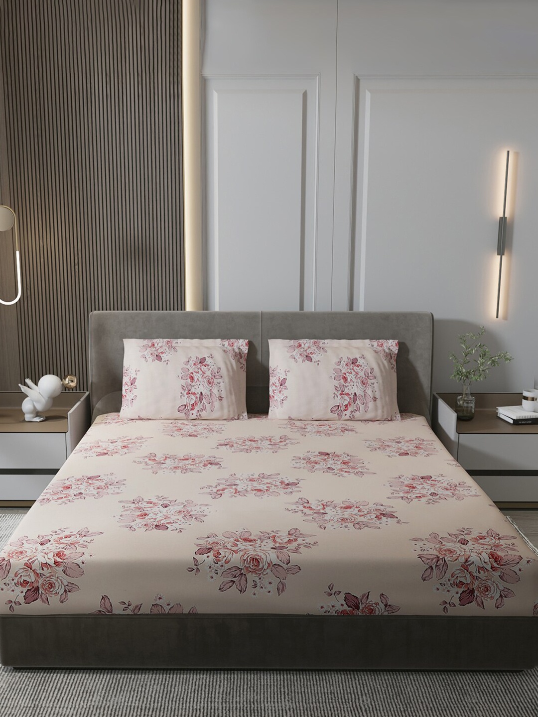 

Monte Carlo Celebrations Beige Printed Cotton 120 TC Queen Bedsheet With 2 Pillow Covers