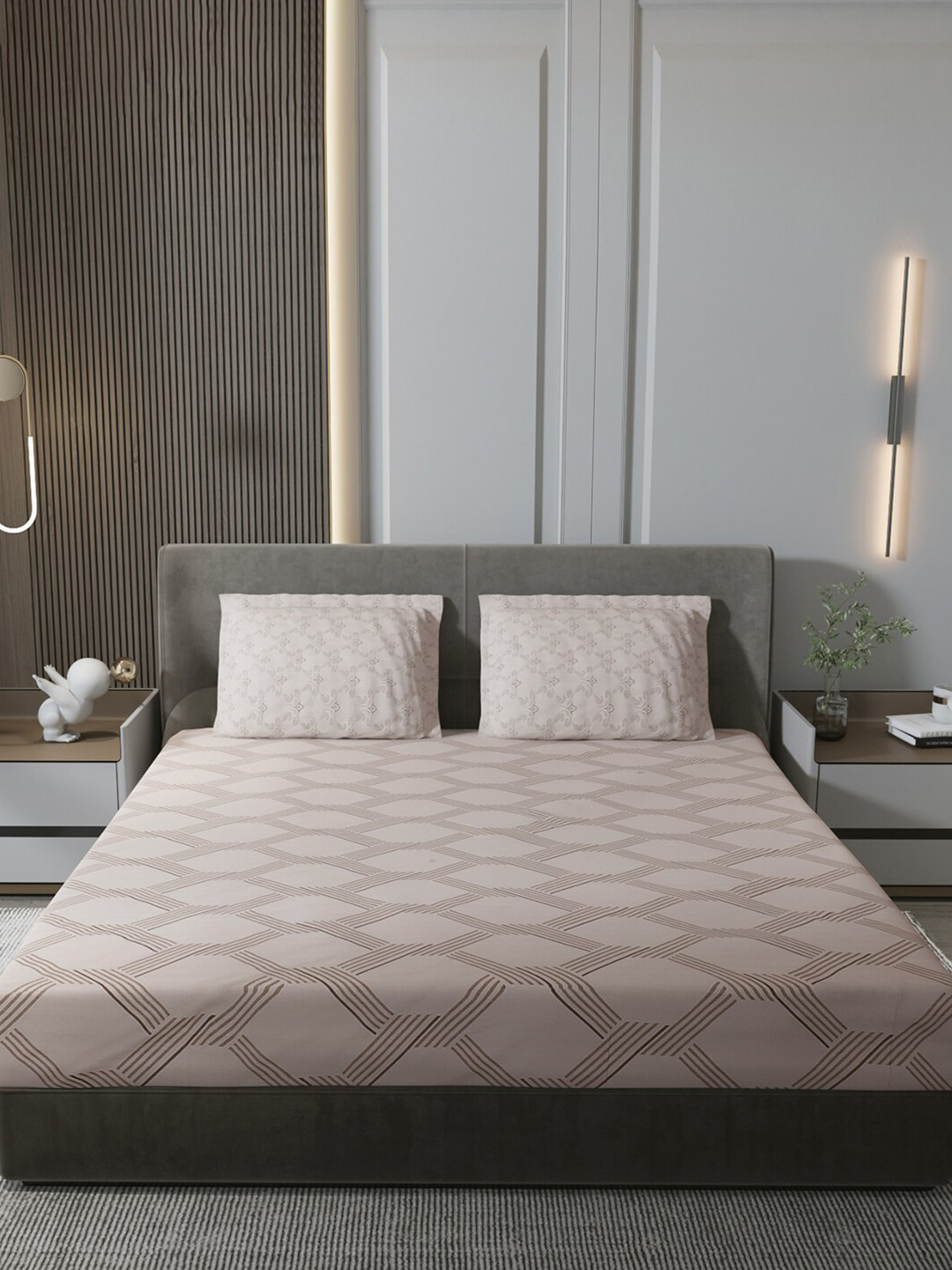 

Monte Carlo Armania Beige Printed Cotton 210 TC King Bedsheet With 2 Pillow Covers