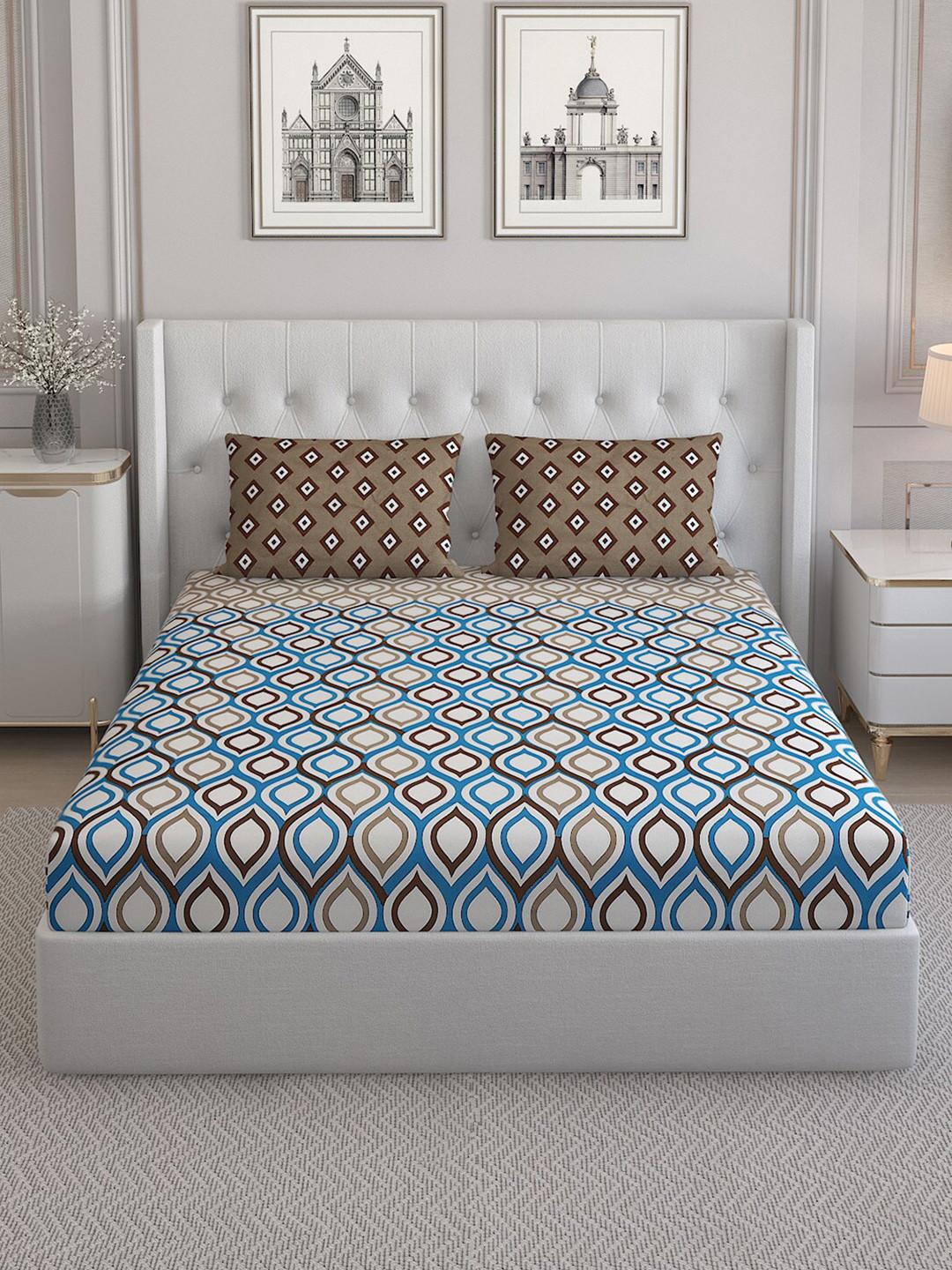 

Monte Carlo Sailsbury White Printed Cotton 152 TC King Bedsheet With 2 Pillow Covers