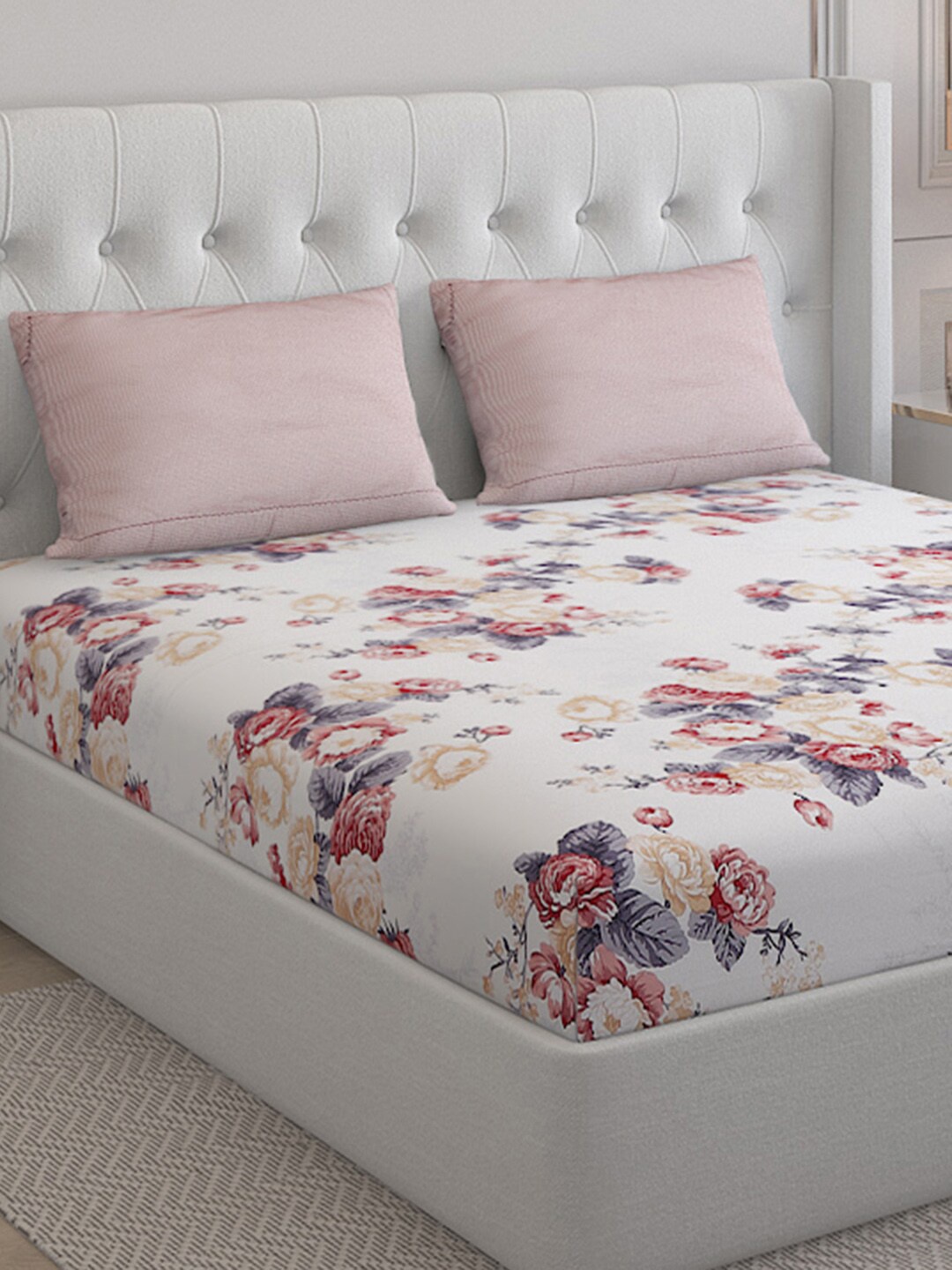 

Monte Carlo White & Red Floral Cotton 200 TC Queen Bedsheet With 2 Pillow Covers