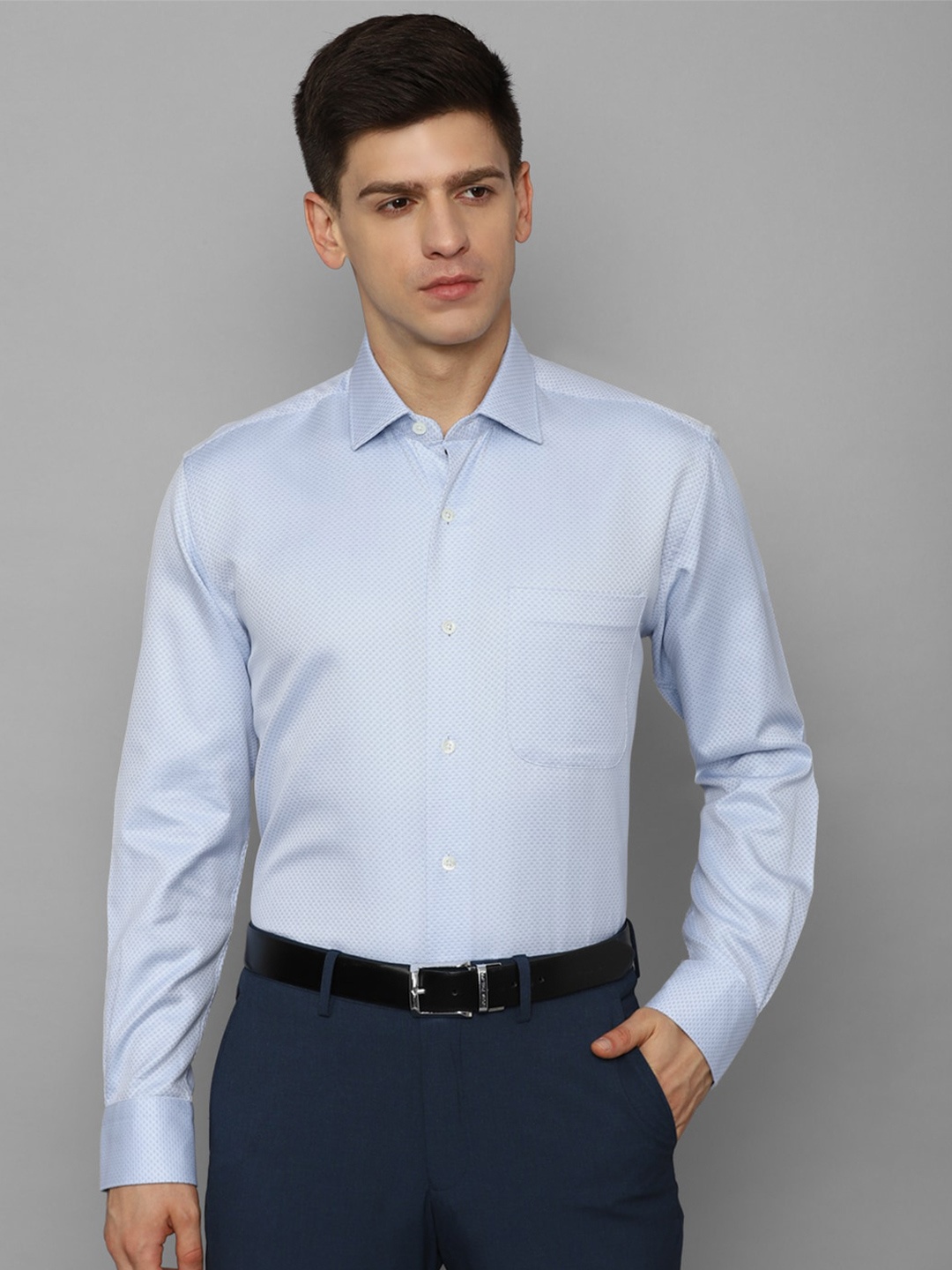 

Luxure by Louis Philippe Textured Pure Cotton Formal Shirt, Blue