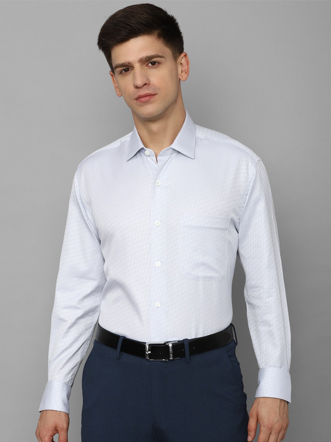

Luxure by Louis PhilippeSlim Fit Opaque Pure Cotton Formal Shirt, White