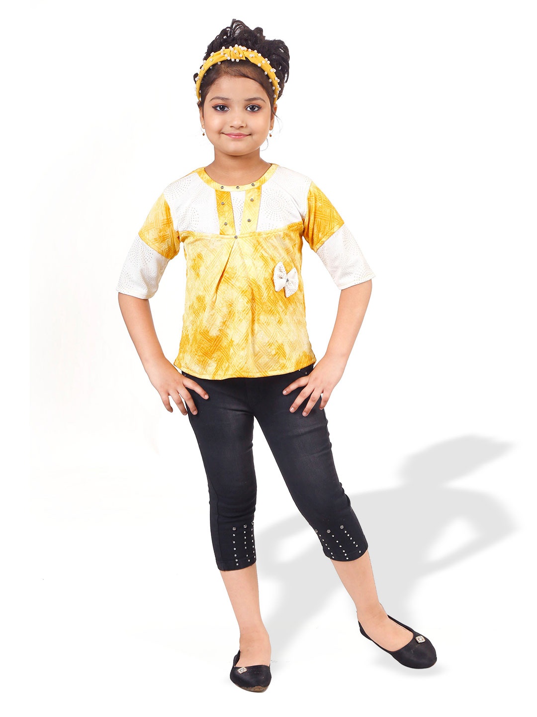 

BAESD Girls Printed Top With Trousers, Mustard