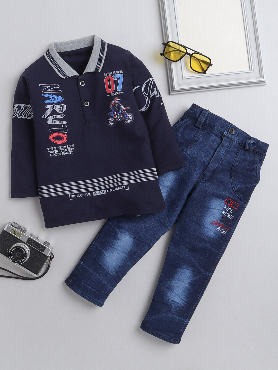 

DKGF FASHION Boys Printed T-shirt with Trousers, Blue