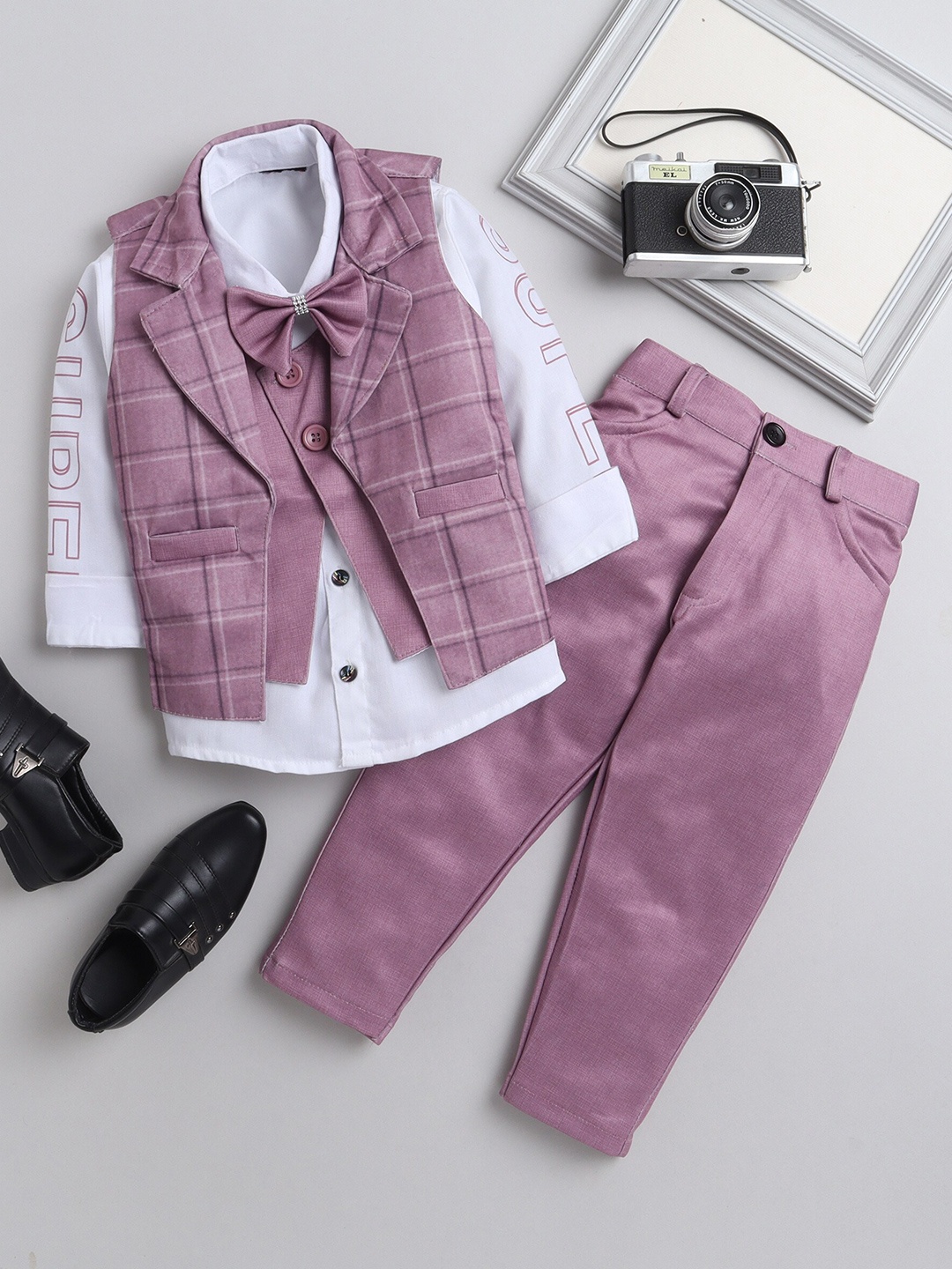 

DKGF FASHION Boys Checked Single Breasted Party 3-Piece Suits With Bow Tie, Pink