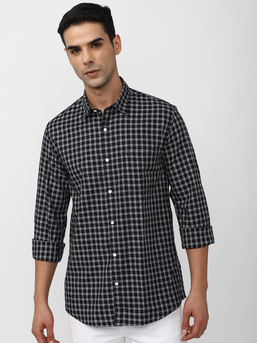 

Peter England Casuals Slim Fit Grid Tattersall Checks Checked Pure Cotton Casual Shirt, Black