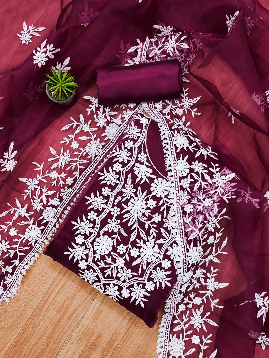 

KALINI Embroidered Organza Unstitched Dress Material, Purple