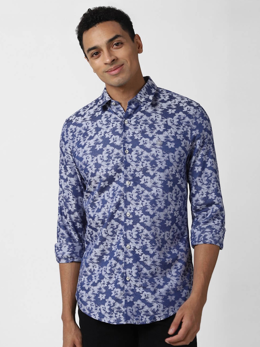 

PETER ENGLAND UNIVERSITY Slim Fit Floral Printed Pure Cotton Casual Shirt, Blue