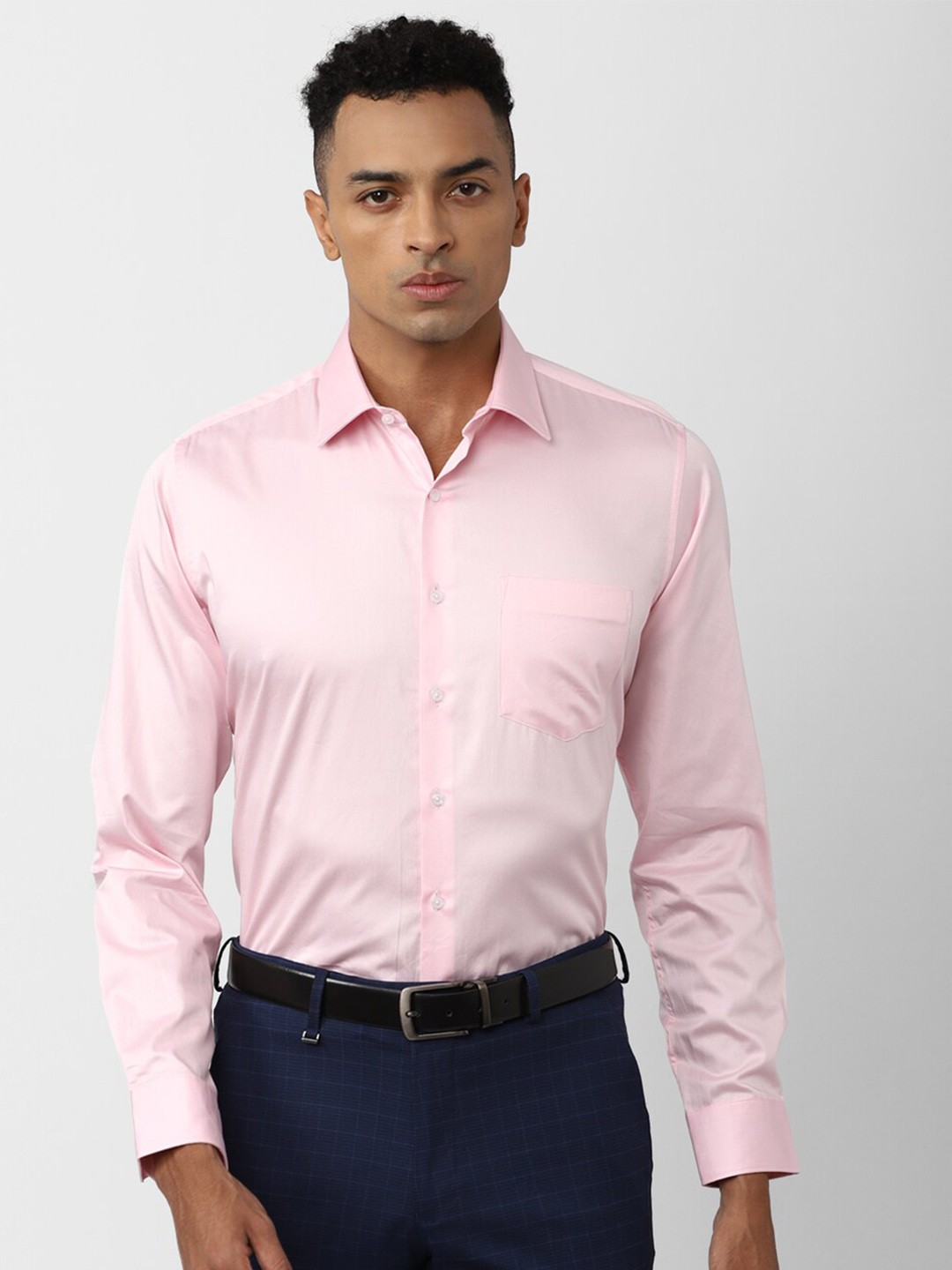 

Van Heusen Slim Fit Pure Cotton Formal Shirt, Pink