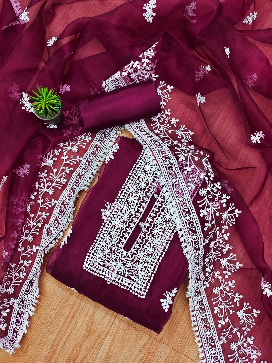 

KALINI Embroidered Organza Unstitched Dress Material, Maroon