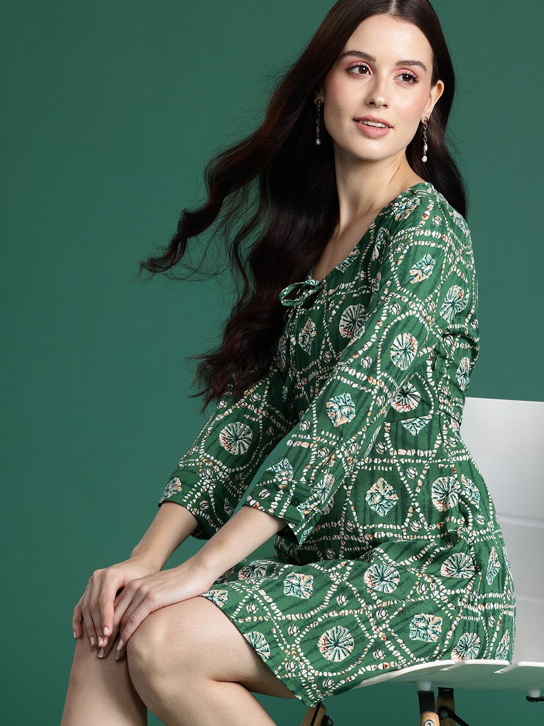

DressBerry Green & White Ethnic Motifs Print Tie-Up Neck A-Line Mini Dress