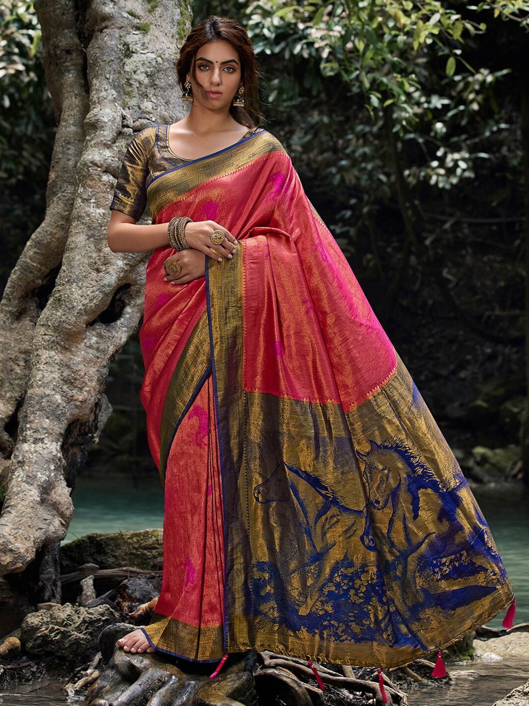 

Saree mall Ethnic Motifs Woven Design Zari Silk Blend Banarasi Sarees, Pink