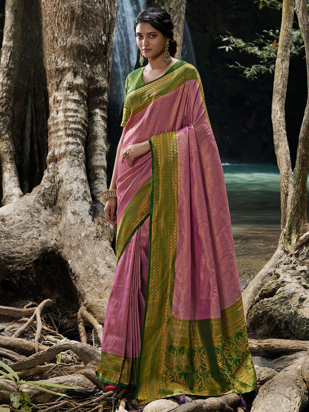 

Saree mall Mauve & Green Ethnic Woven Design Zari Banarasi Saree
